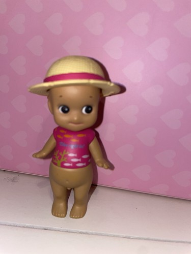 Figurina sonny angel caribbean - sonny,